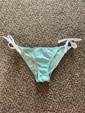 Victoria’s Secret Bikini Bottoms